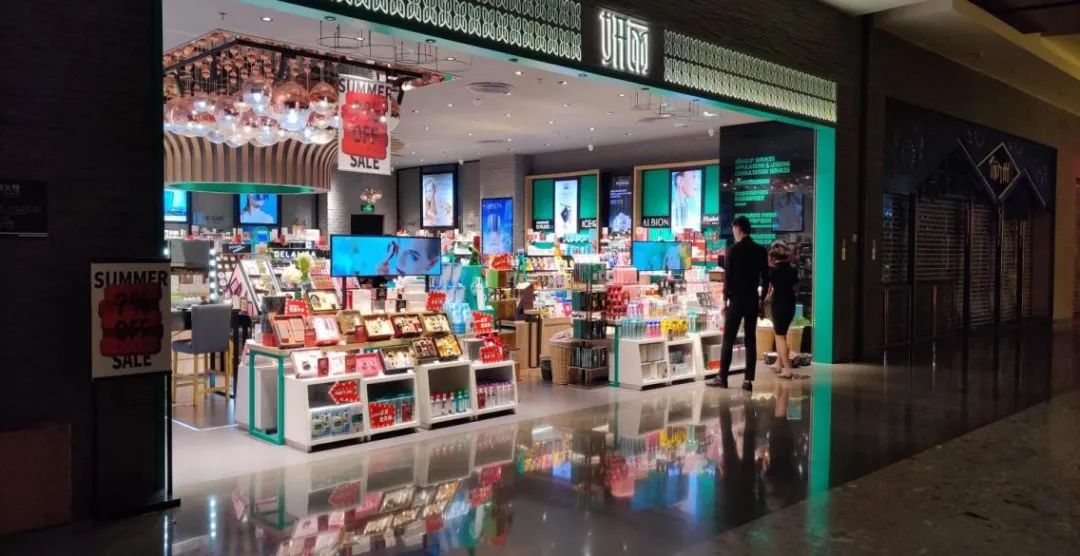 假期出行攻略，條形智能為您“屏屏”搶戲！